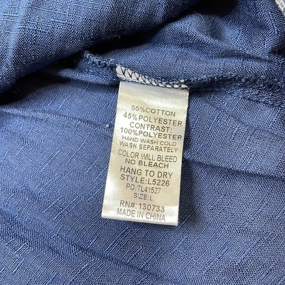 Umgee Butterfly Sleeve Mesh Neck Scallop Trim Blouse Size Large - Picture 3 of 9